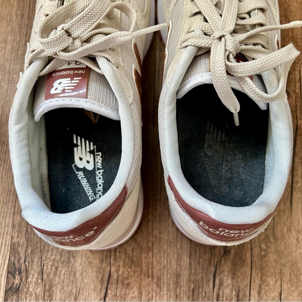 New Balance 311 Retro Running Shoes - Picture 9 of 11